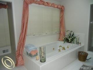 352 Neff Road Grosse Pointe, MI 48230 - Photo 11 of 18 10.jpg