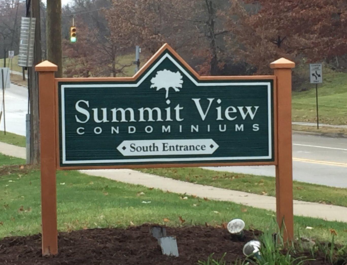 1235 South Maple Road, Unit 101 Ann Arbor, MI 48103 - Photo 2 of 23 Summit View Sign