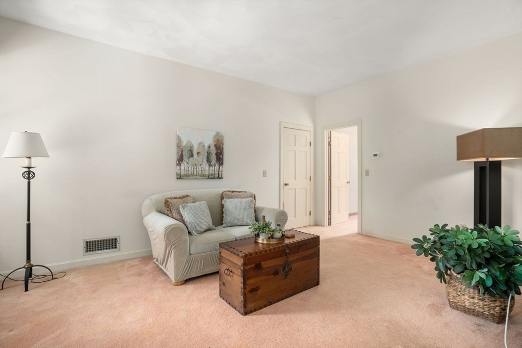 36 Saddle Ridge Road Sudbury, MA 01776 - Photo 22 of 42 Gallery Image 22