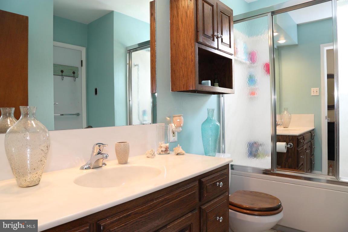 34 Quaker Hills Road Lancaster, PA 17603 - Photo 11 of 20 Gallery Image 11