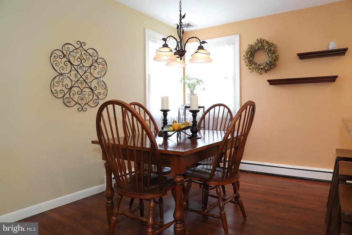 34 Quaker Hills Road Lancaster, PA 17603 - Photo 7 of 20 Gallery Image 7