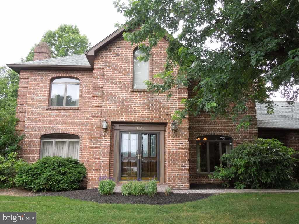 3121 Grandview Road Hanover, PA 17331 - Photo 3 of 36