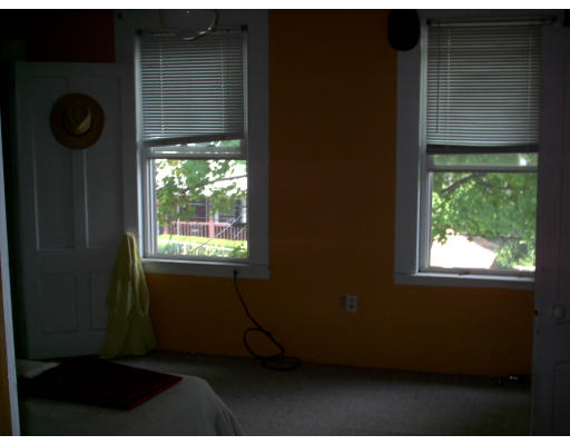 143 Hampden Street Springfield, MA 01151 - Photo 6 of 7