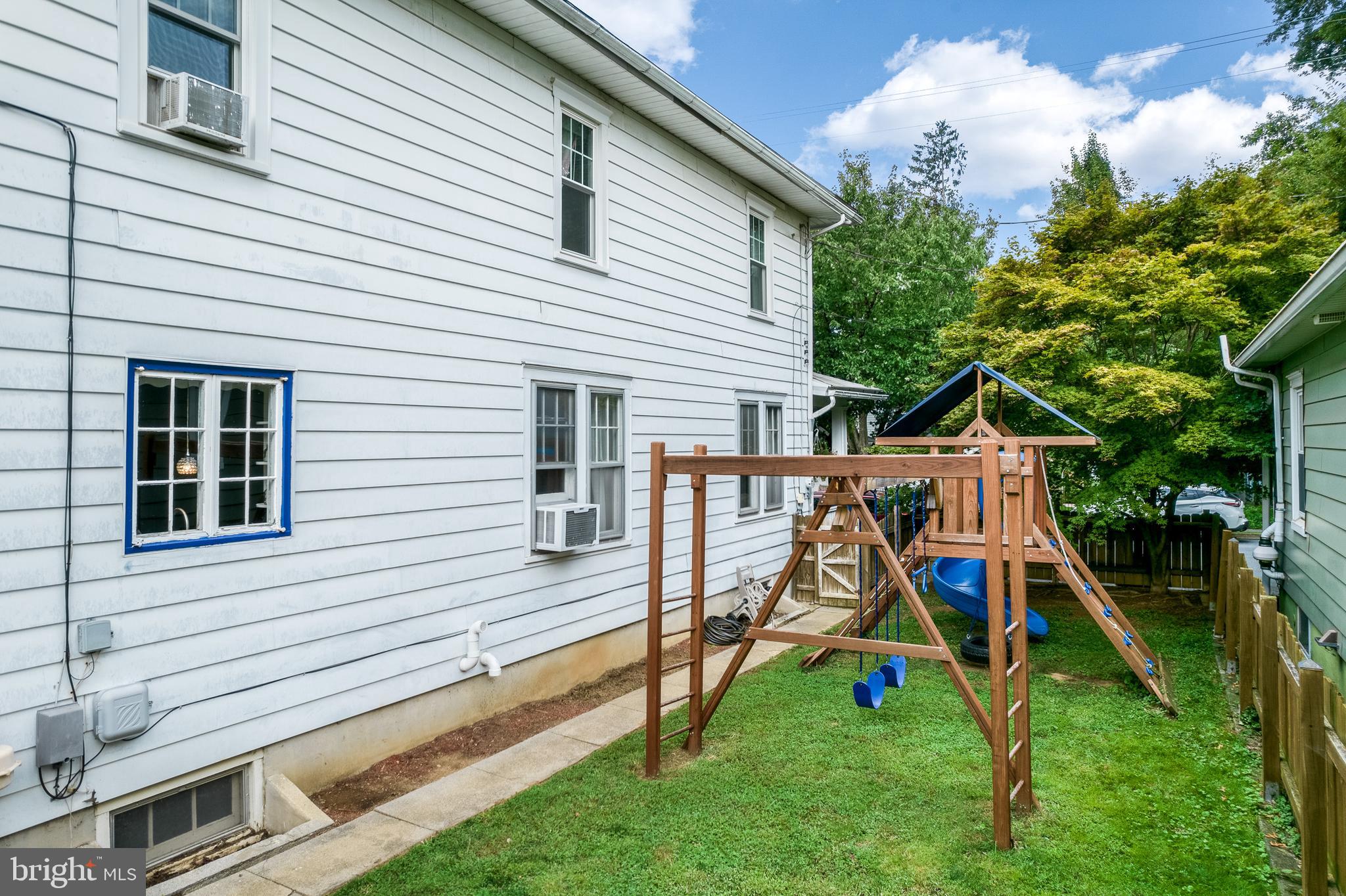 318 South Cedar Street Lititz, PA 17543 - Photo 16 of 23