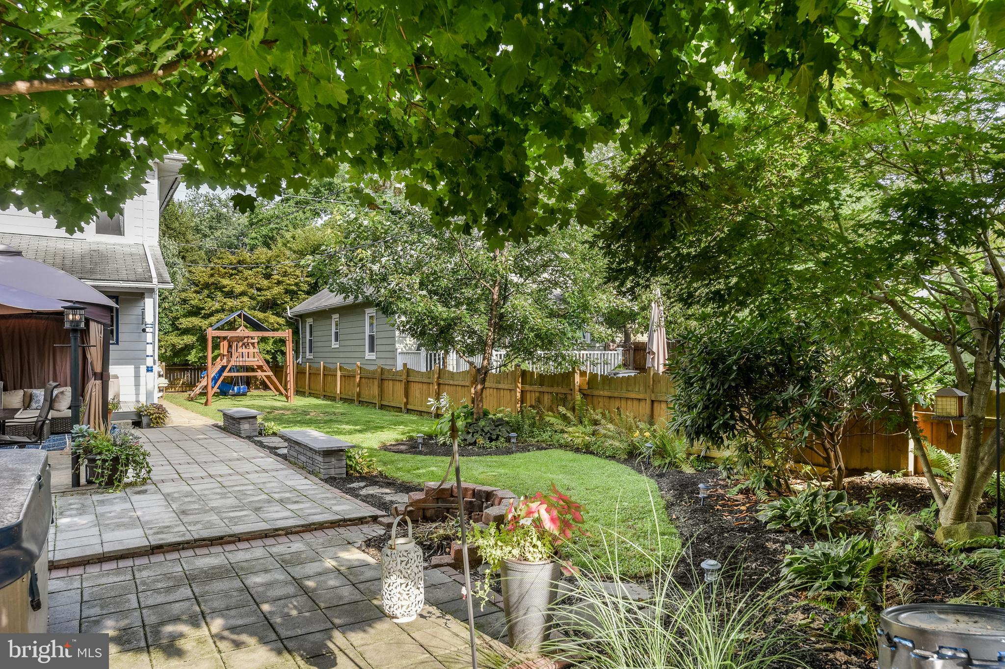 318 South Cedar Street Lititz, PA 17543 - Photo 4 of 23