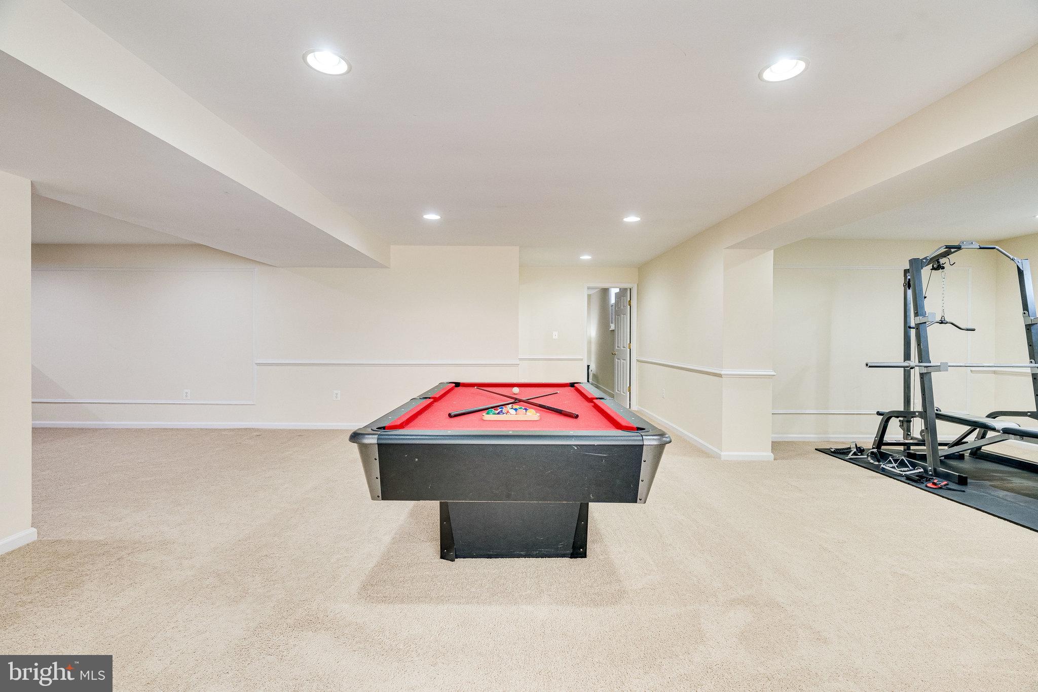 25804 Spring Farm Circle Chantilly, VA 20152 - Photo 40 of 50 Gallery Image 40