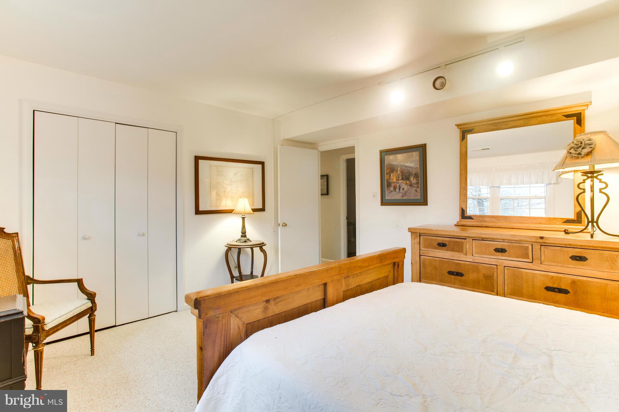 6807 Houndmaster Road Springfield, VA 22152 - Photo 21 of 22 Bedroom 4