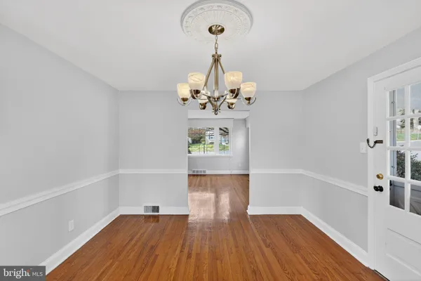 $550,000 | 517 Weymouth Road, Springfield, PA 19064