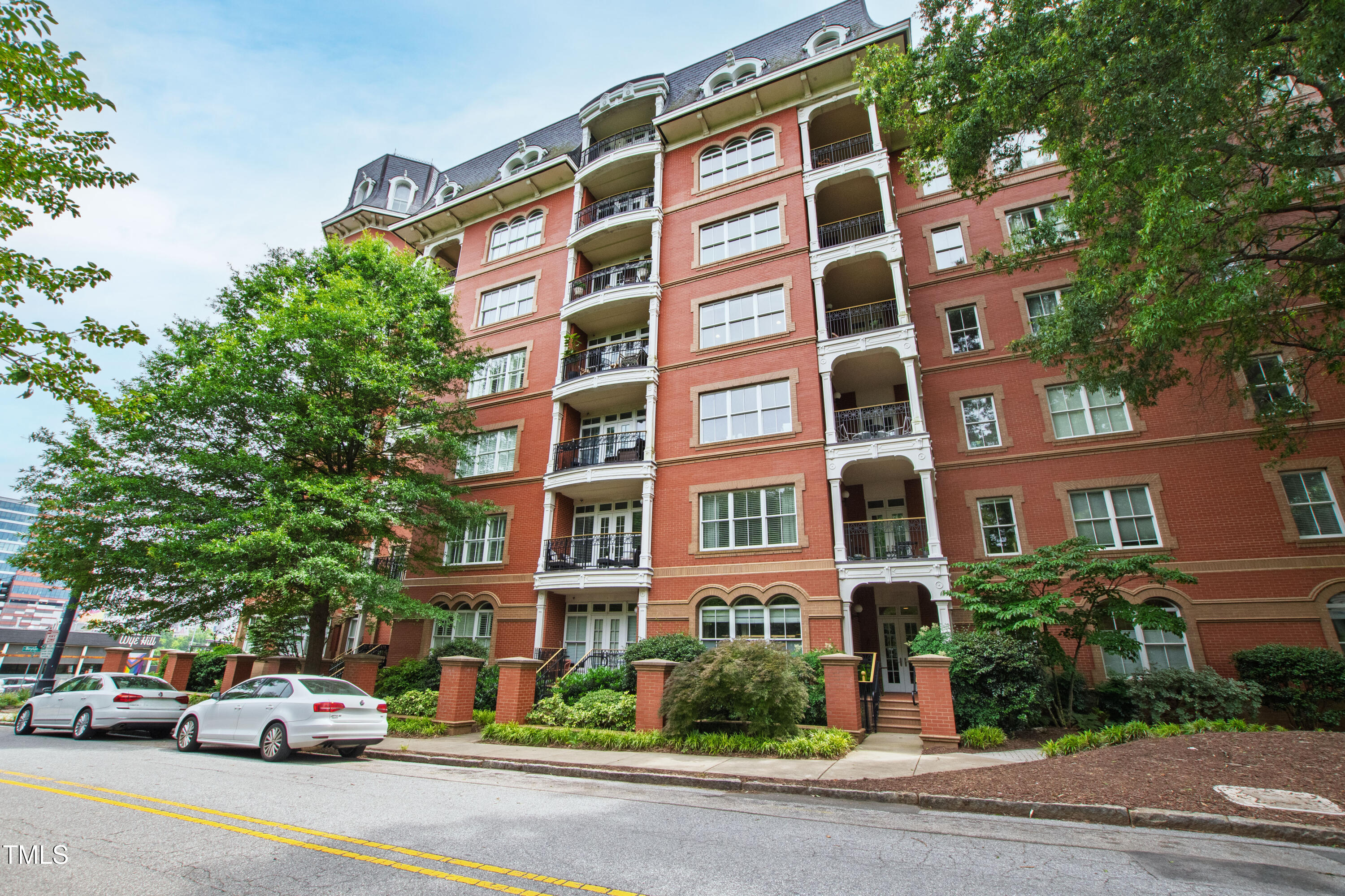 710 Independence Place, Unit 103 Raleigh, NC 27603 - Photo 35 of 46 31 Independence (47)