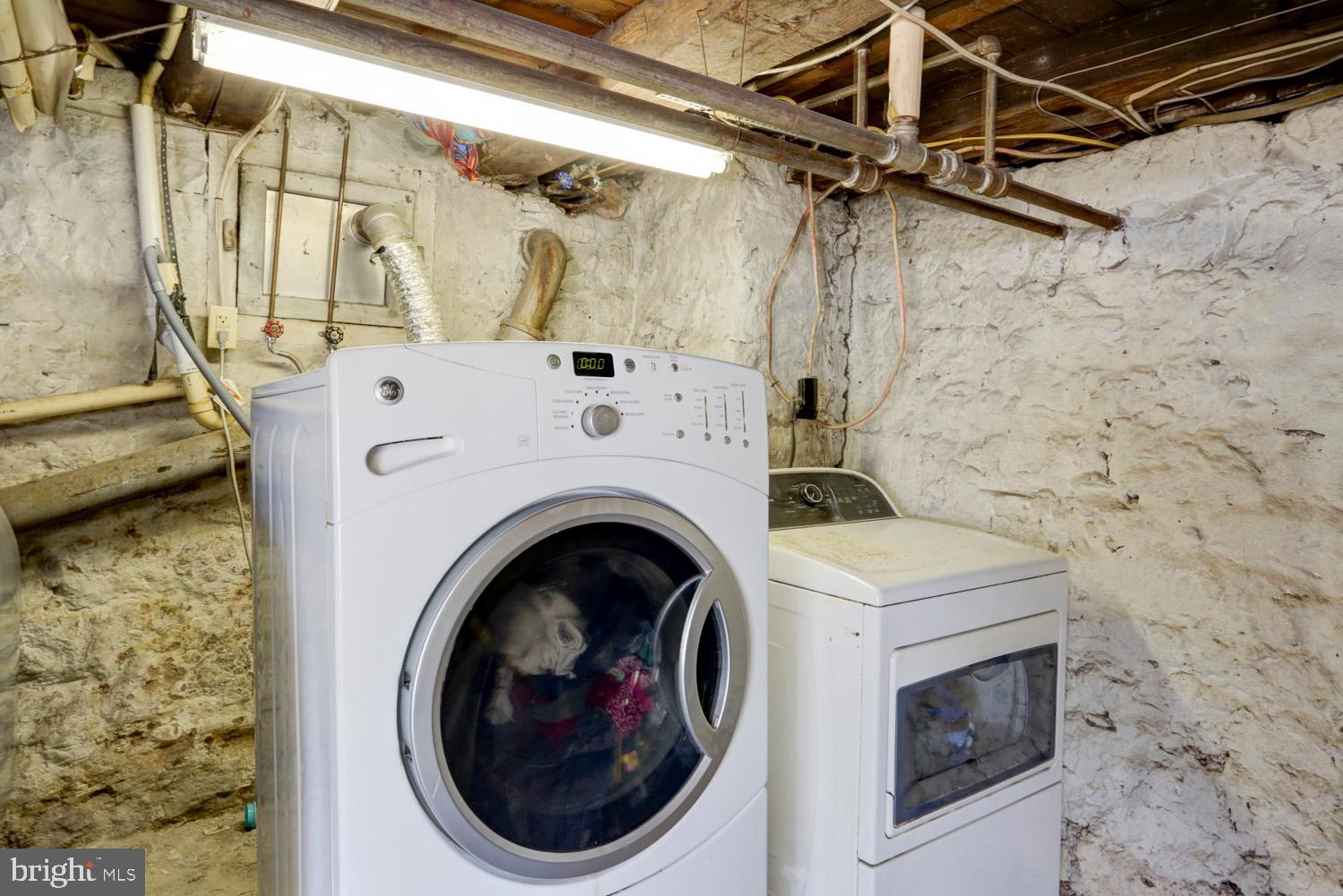 1265 Reading Road Denver, PA 17517 - Photo 40 of 47 Laundry