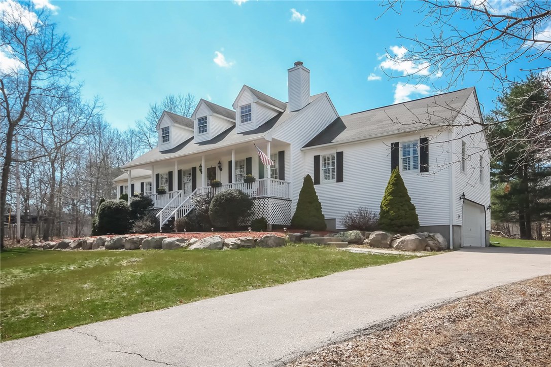 230 Buckeye Brook Road Charlestown, RI 02813 - Photo 4 of 34