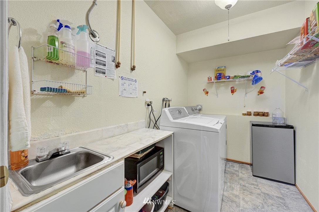 21710 9th Avenue West Bothell, WA 98021 - Photo 20 of 24