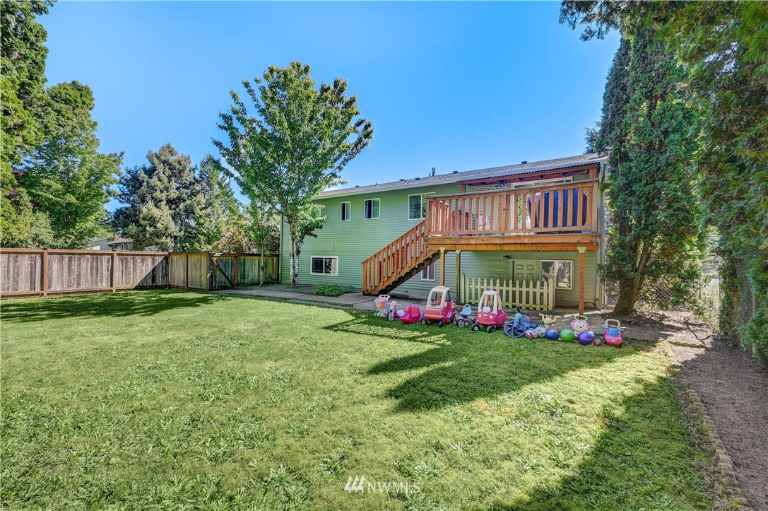 21710 9th Avenue West Bothell, WA 98021 - Photo 23 of 24
