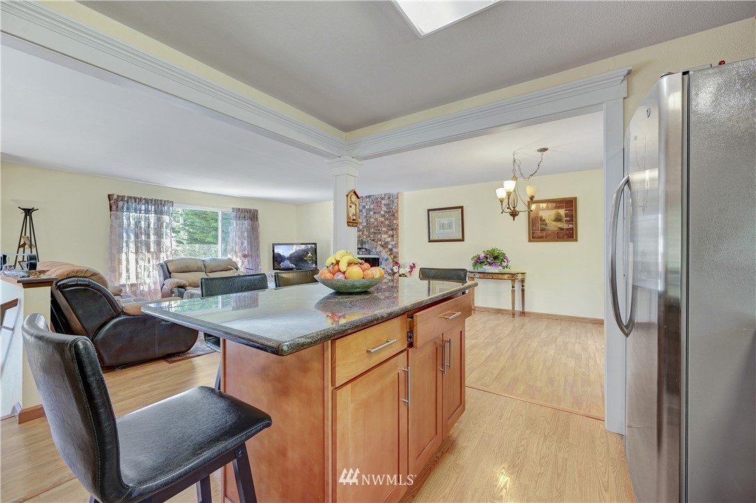 21710 9th Avenue West Bothell, WA 98021 - Photo 8 of 24