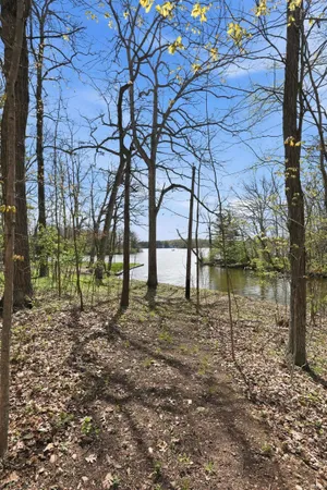 $847,500 | 1080 North Shore Drive, Rome City, IN 46784