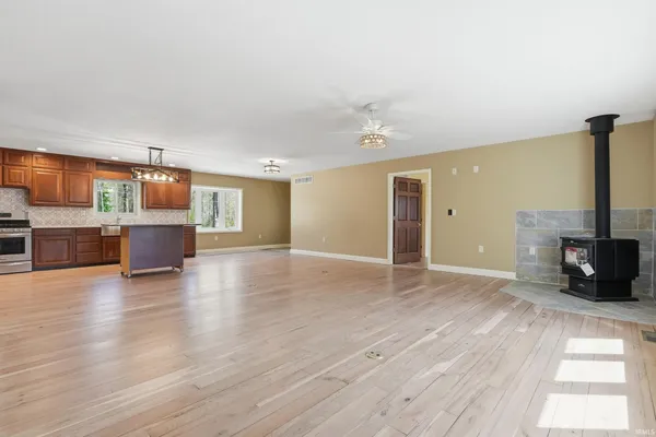 $847,500 | 1080 North Shore Drive, Rome City, IN 46784