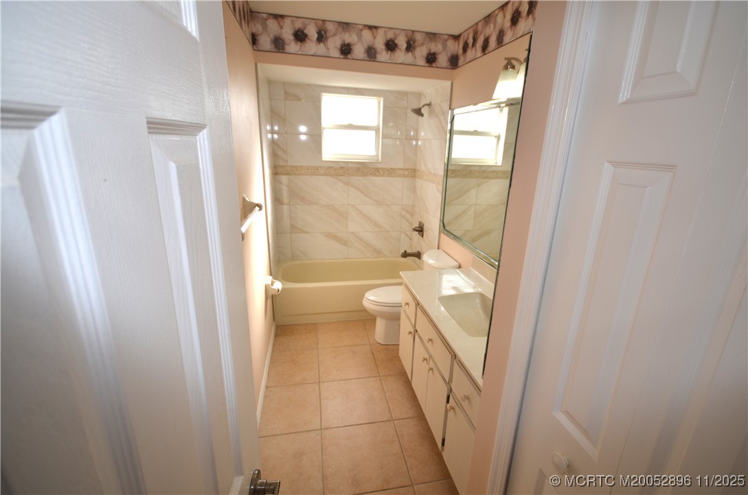 321 Southeast Cork Road Port St. Lucie, FL 34984 - Photo 10 of 22 Gallery Image 10