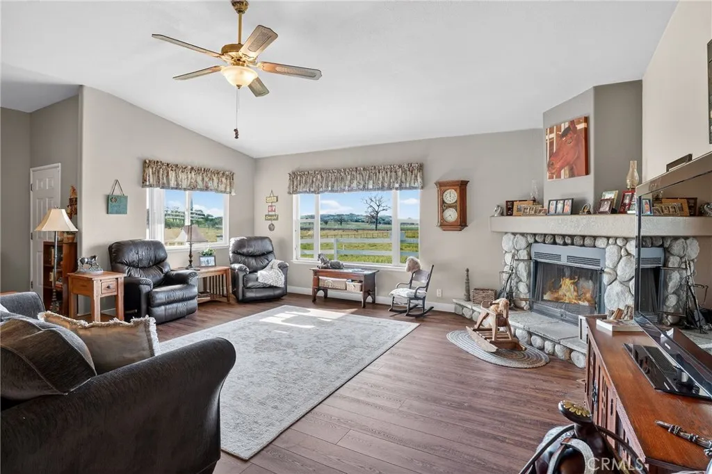 5385 Camp 8 Road Paso Robles, CA 93446 - Photo 17 of 38