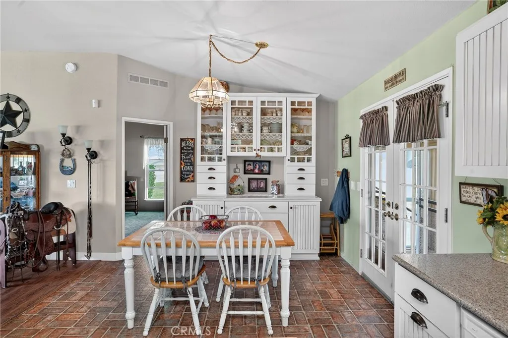 5385 Camp 8 Road Paso Robles, CA 93446 - Photo 21 of 38