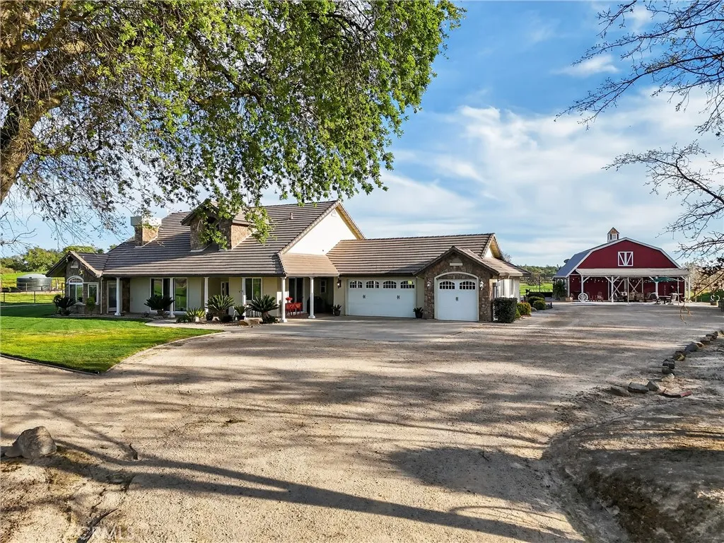 5385 Camp 8 Road Paso Robles, CA 93446 - Photo 4 of 38