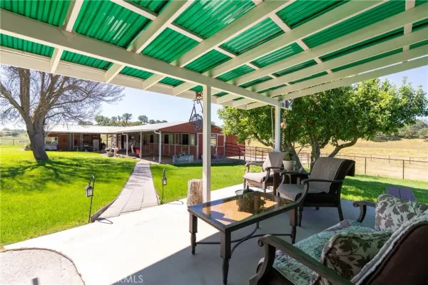 $3,399,000 | 5385 Camp 8 Road, Paso Robles, CA 93446