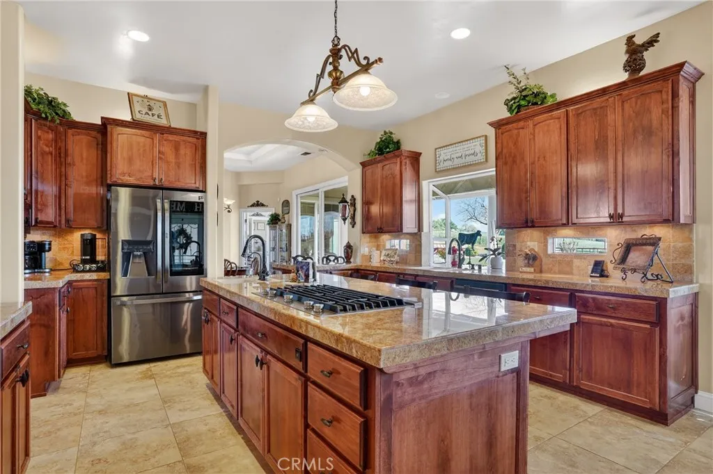 5385 Camp 8 Road Paso Robles, CA 93446 - Photo 7 of 38