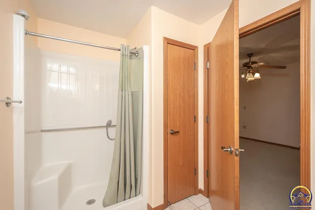 $318,000 | 915 Walnut Street, Valley Falls, KS 66088