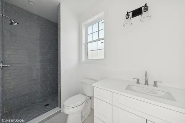 $1,295,000 | 819 South Highland Avenue, Arlington Heights, IL 60005