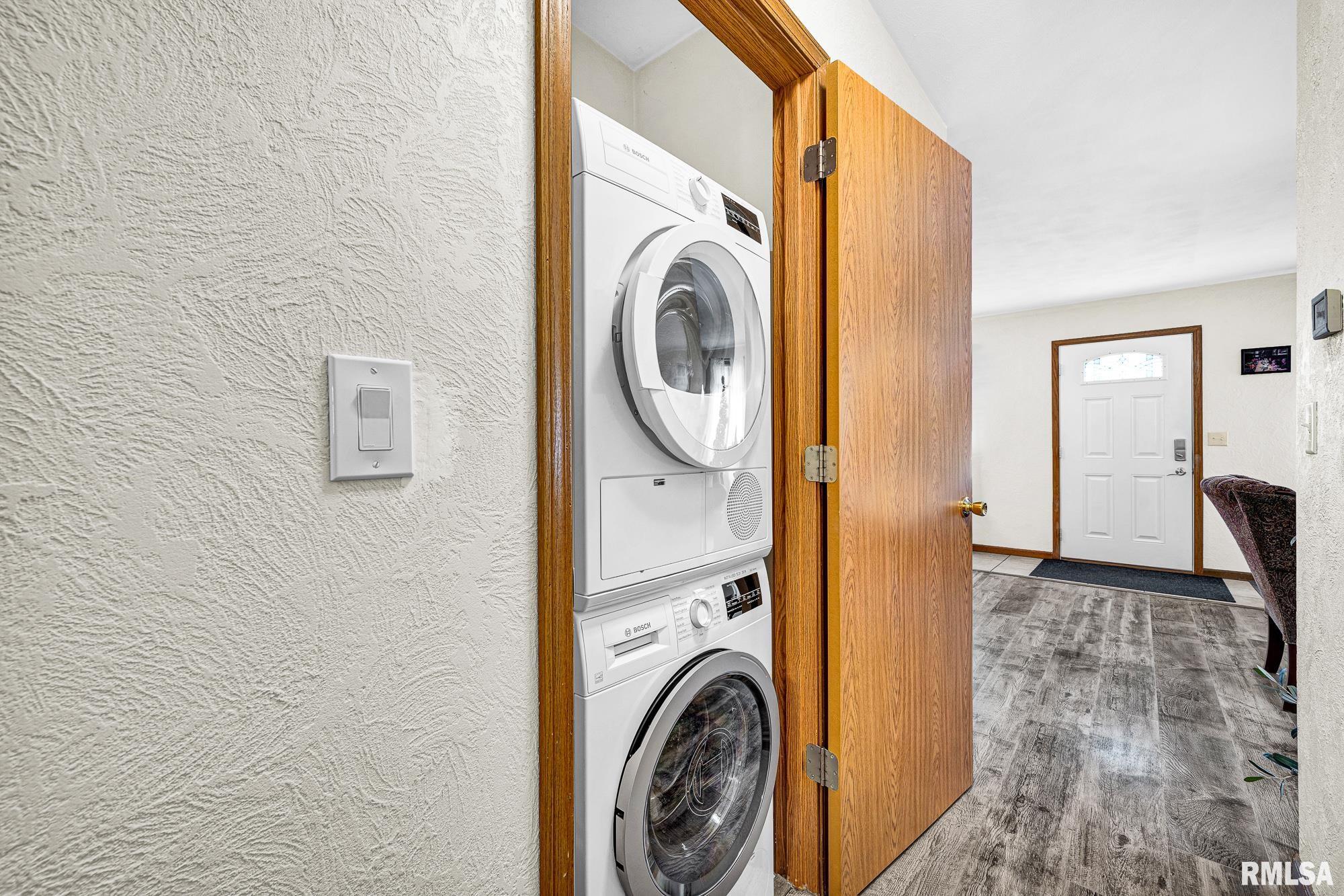 1011 South Washington Street Manito, IL 61546 - Photo 13 of 25