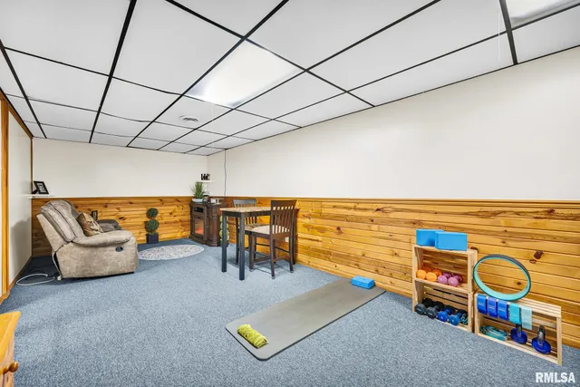 $175,000 | 1011 South Washington Street, Manito, IL 61546