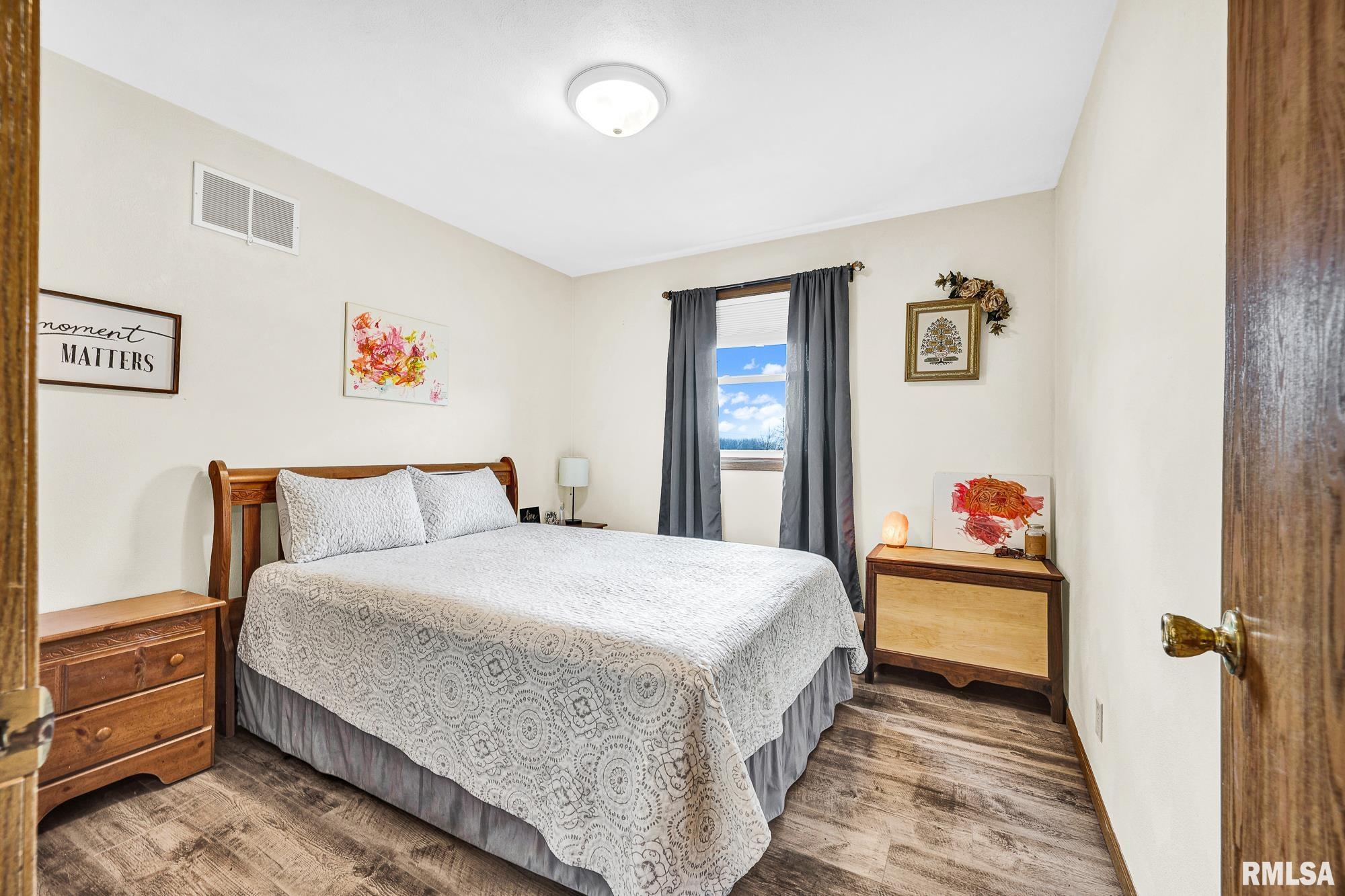 1011 South Washington Street Manito, IL 61546 - Photo 9 of 25