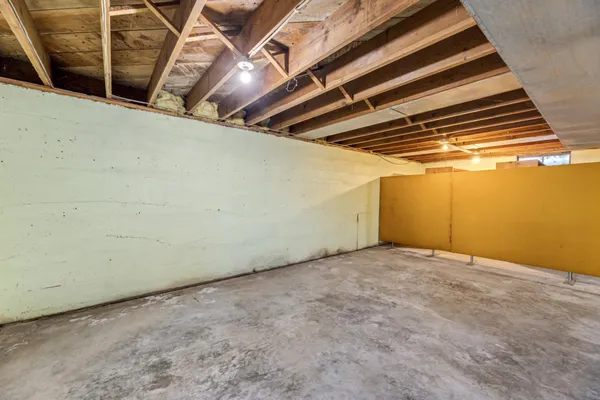 $235,000 | 200 1st Street Southeast, Eitzen, MN 55931