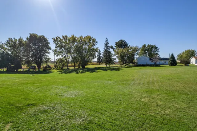 $235,000 | 200 1st Street Southeast, Eitzen, MN 55931