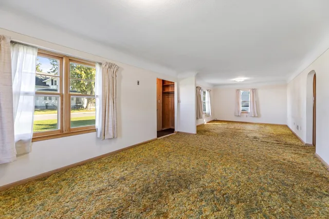 $235,000 | 200 1st Street Southeast, Eitzen, MN 55931