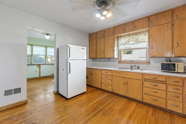 $235,000 | 200 1st Street Southeast, Eitzen, MN 55931