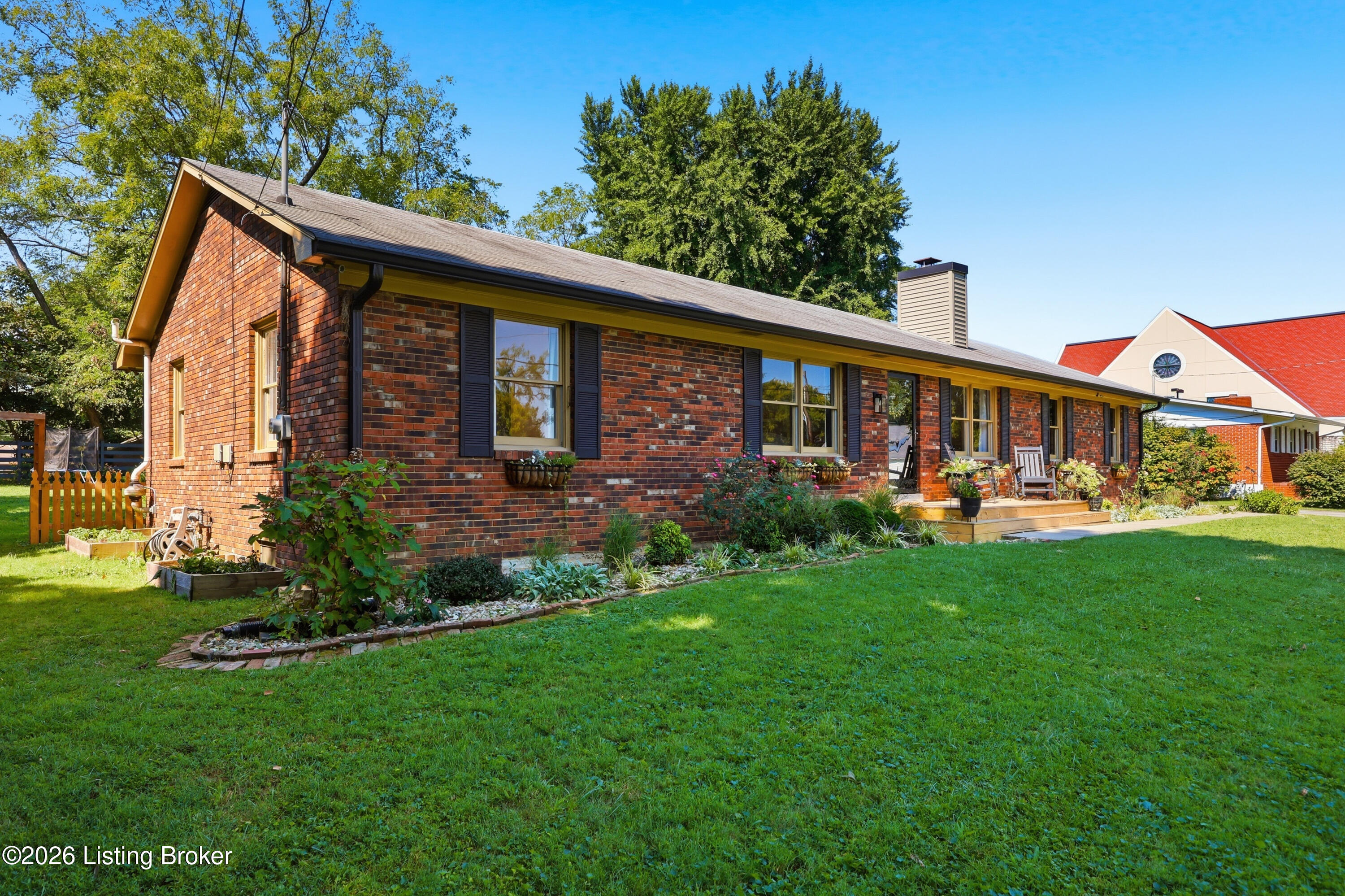 7308 Kavanaugh Road Crestwood, KY 40014 - Photo 2 of 36 7308 Kavanaugh St (3 of 69)