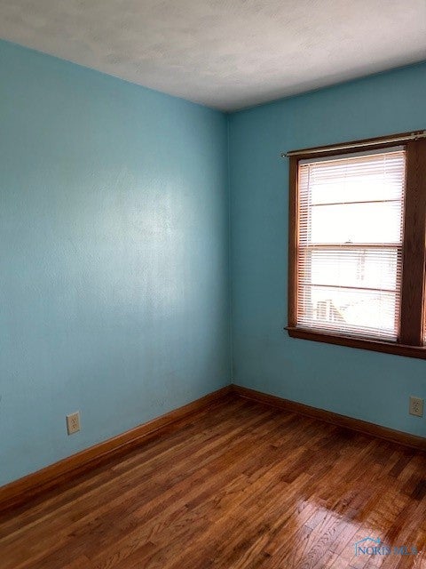 3341 Seaman Road Oregon, OH 43616 - Photo 9 of 22 Gallery Image 9