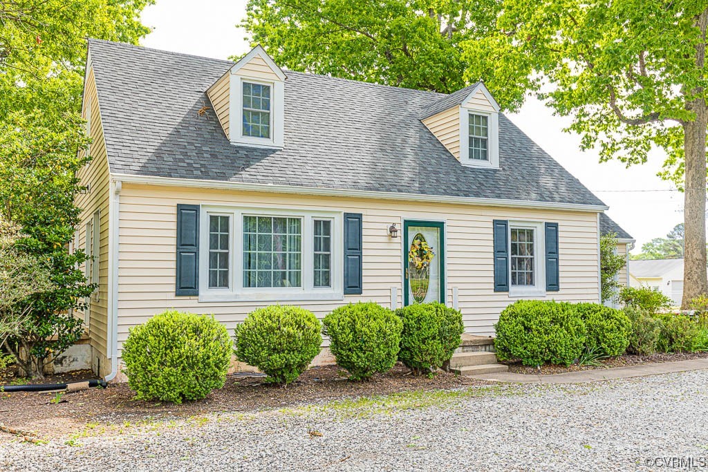 7418 Atlee Road Mechanicsville, VA 23111 - Photo 1 of 26 front view of a house