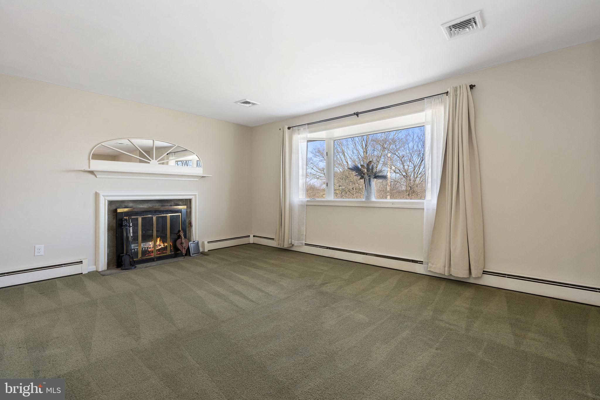 220 Coldstream Road Phoenixville, PA 19460 - Photo 16 of 41 Living Room with large bay window