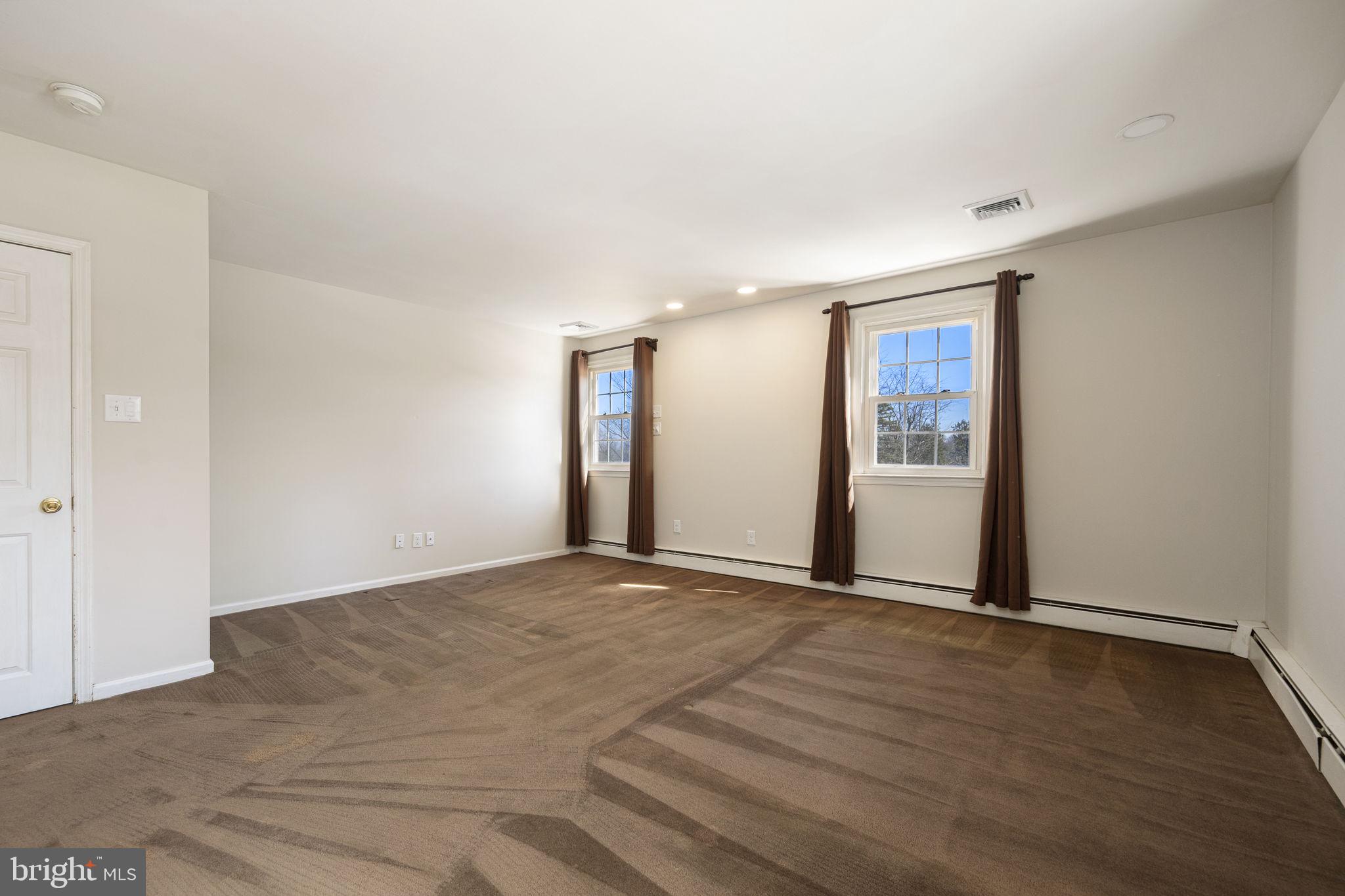 220 Coldstream Road Phoenixville, PA 19460 - Photo 20 of 41 Large Primary Bedroom