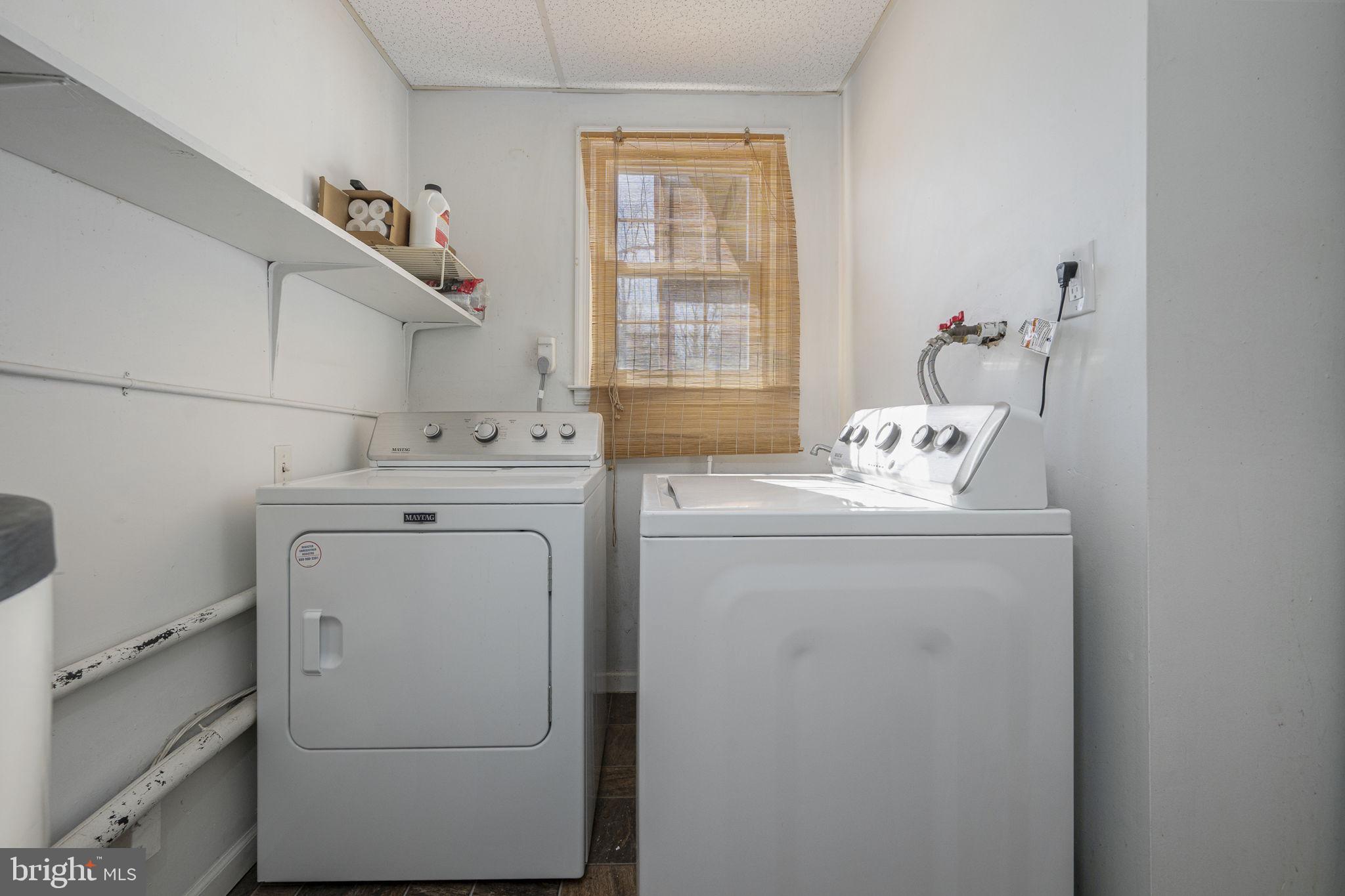 220 Coldstream Road Phoenixville, PA 19460 - Photo 29 of 41 Laundry Room with Washer & Dey