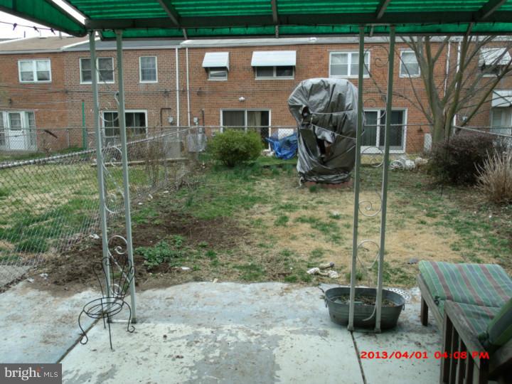 3161 Byberry Road Philadelphia, PA 19154 - Photo 13 of 13 View in Back