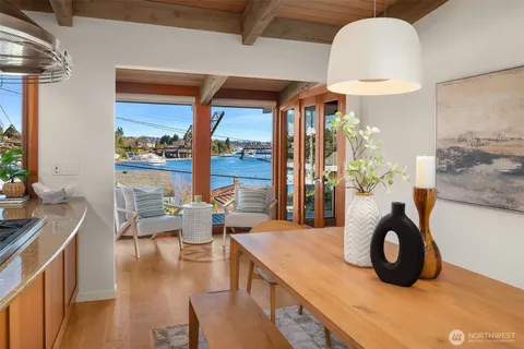 $1,985,000 | 5412 40th Avenue West, Seattle, WA 98199