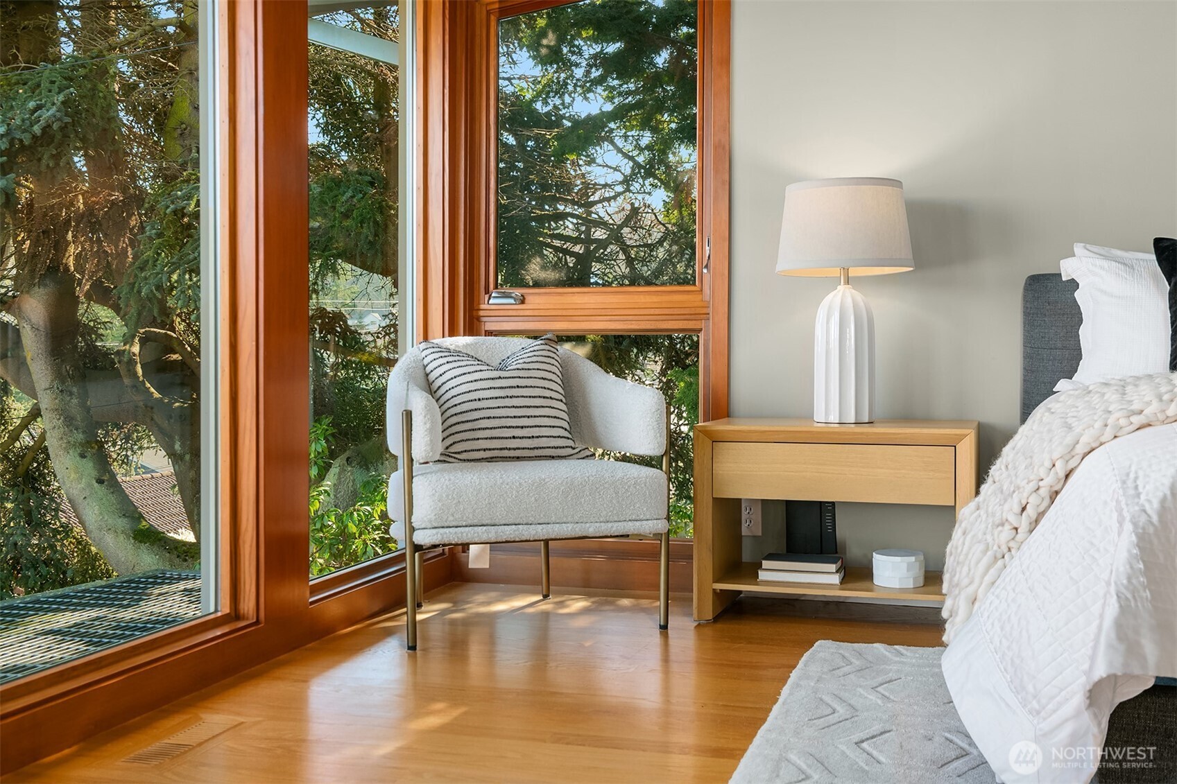 5412 40th Avenue West Seattle, WA 98199 - Photo 19 of 40