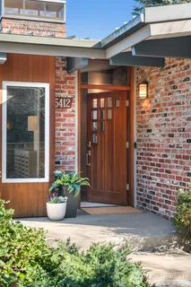 $1,985,000 | 5412 40th Avenue West, Seattle, WA 98199