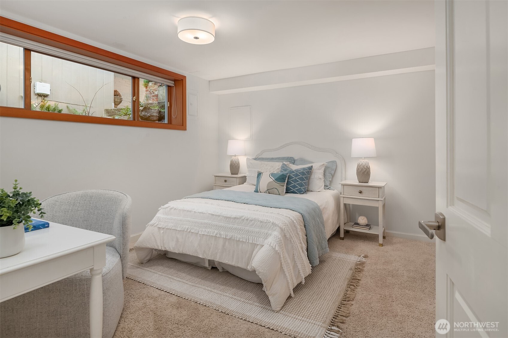 5412 40th Avenue West Seattle, WA 98199 - Photo 34 of 40