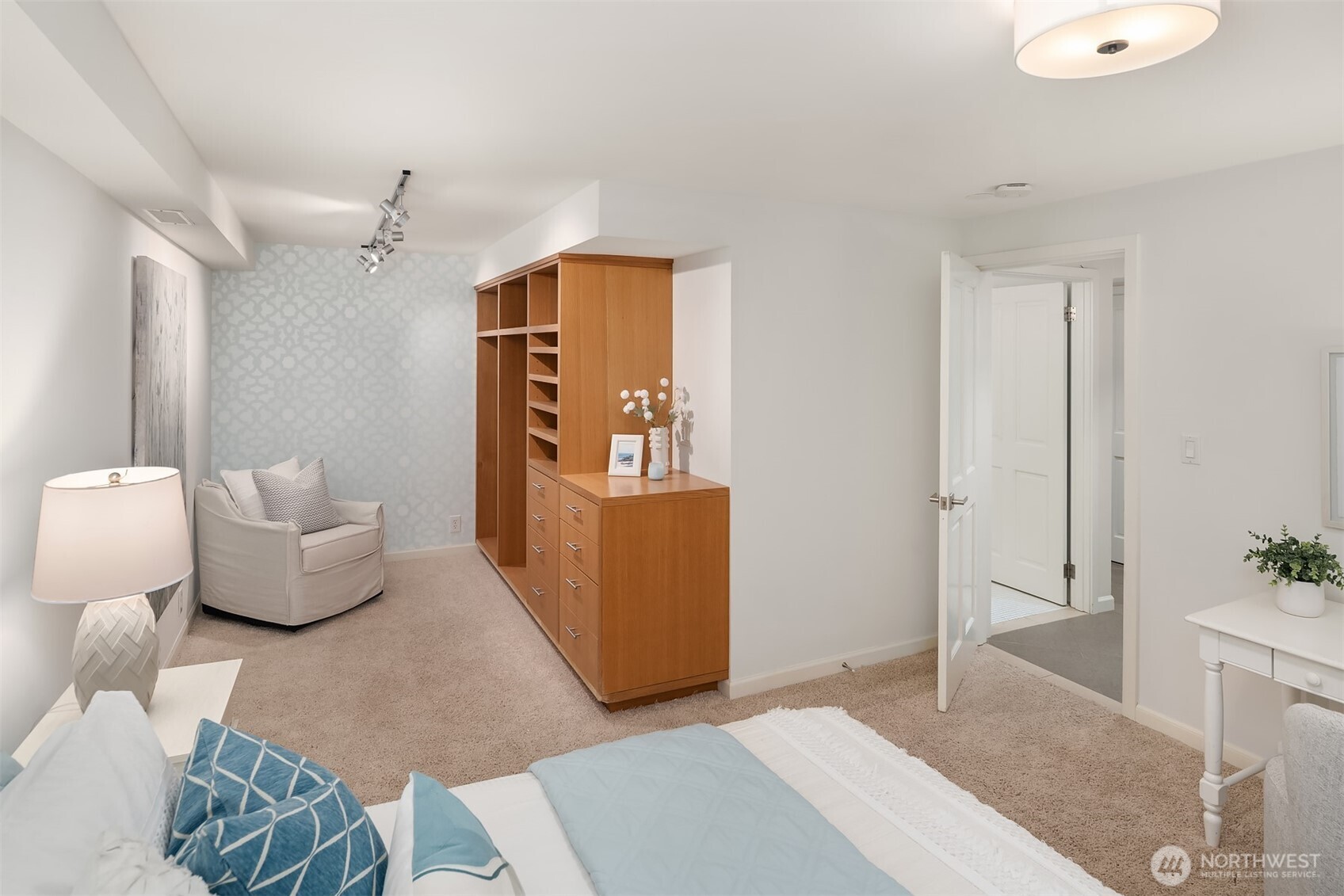 5412 40th Avenue West Seattle, WA 98199 - Photo 35 of 40