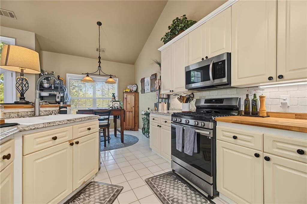 1705 Habersham Marina Road Cumming, GA 30041 - Photo 28 of 70 Gallery Image 28