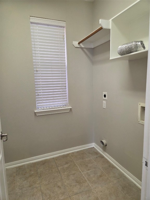 2203 Winchester Lake Rosenberg, TX 77471 - Photo 18 of 20 a view of an empty room with a window