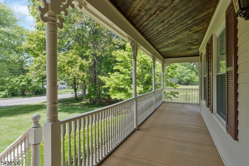 16 Knollcroft Road Bernards, NJ 07920 - Photo 2 of 46